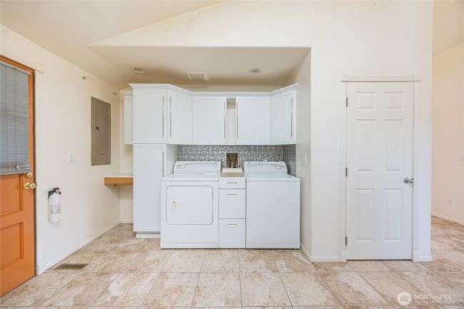 Laundry in main house | Image 12