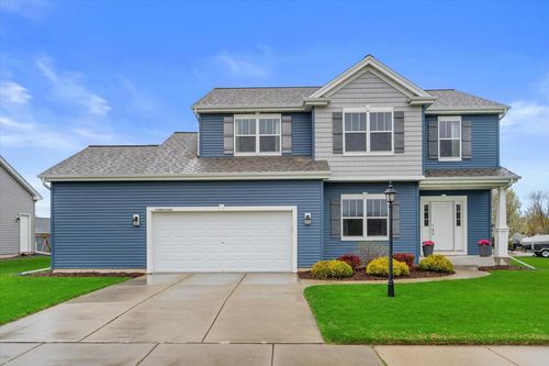 W204N16353 Jackson Drive, Jackson, WI, 53037 | Card Image