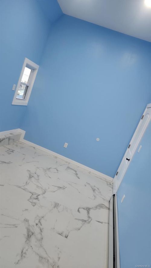 10315 217th Place, New York, NY, 11429 | Card Image
