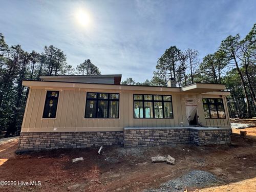 229 Hill Rd, Southern Pines, NC, 28387-6633 | Card Image