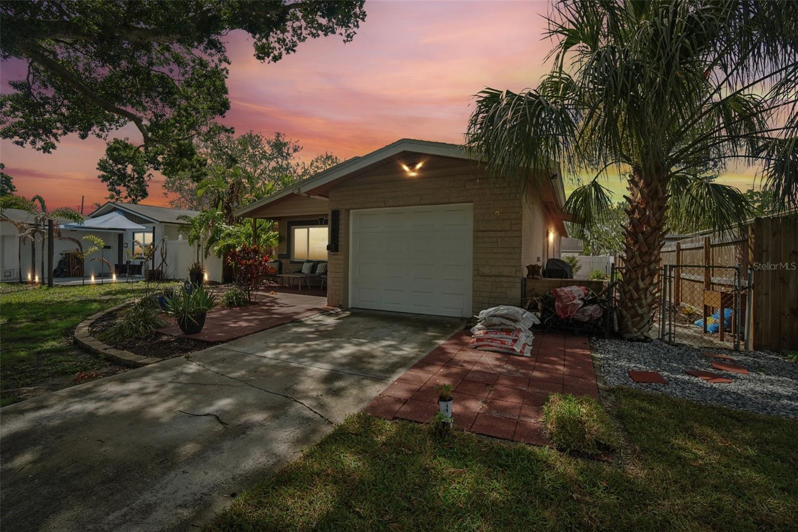 New Hampshire Ave, Saint Petersburg, FL 33703