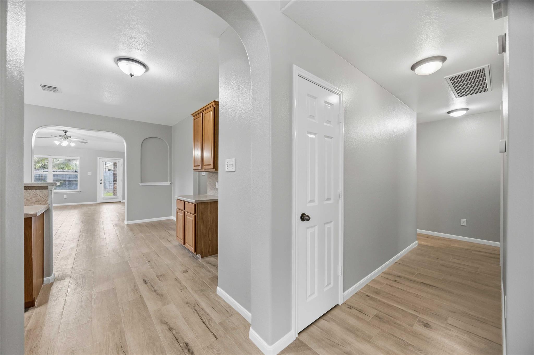 Residential Lease in Pearland 4