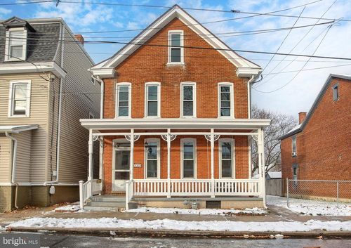 147 A St, CARLISLE, PA, 17013-1903 | Card Image