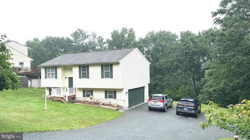 58 Eagle Trl, FAIRFIELD, PA, 17320-8103 | Card Image