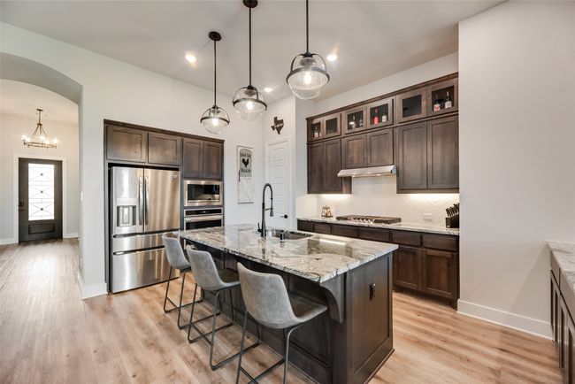 1821 Rough Ridge Trl, House other with 3 bedrooms, 2 bathrooms and null parking in Midlothian TX | Image 4