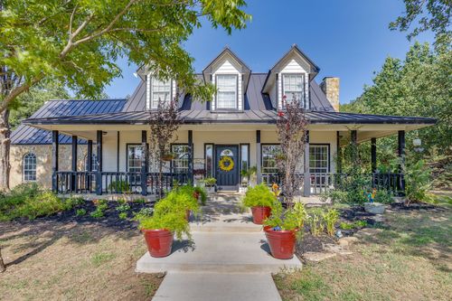 1129 Crazy Horse Trl, Burleson, TX, 76028-7845 | Card Image