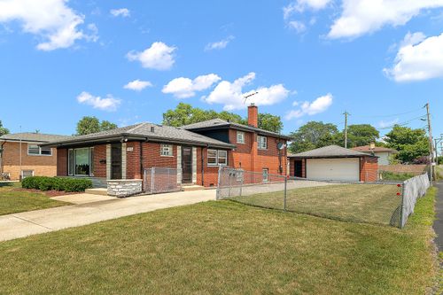 11035 Lombard Ave, Chicago Ridge, IL, 60415-2114 | Card Image