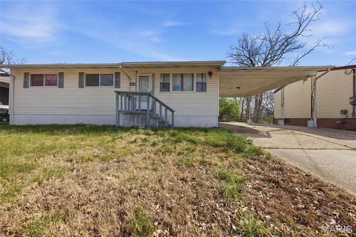 2266 Starling Airport Rd, Arnold, MO, 63010-1638 | Card Image