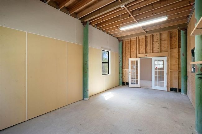 127 Metzwright Dr, House other with 4 bedrooms, 2 bathrooms and null parking in Anahuac TX | Image 25