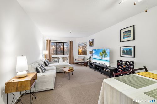 apt-207-1204 Whitney Ave, Hamden, CT, 06517-2847 | Card Image