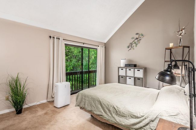 4958 Wintersong Ln, Condo with 2 bedrooms, 3 bathrooms and null parking in Westerville OH | Image 24
