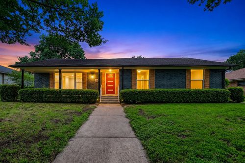 5821 Clendenin Ave, Dallas, TX, 75228-6038 | Card Image
