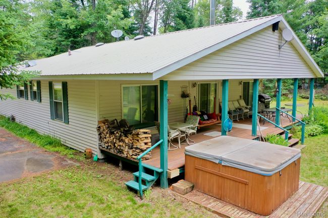 239 Ausable River Trl, House other with 2 bedrooms, 2 bathrooms and null parking in Roscommon MI | Image 36