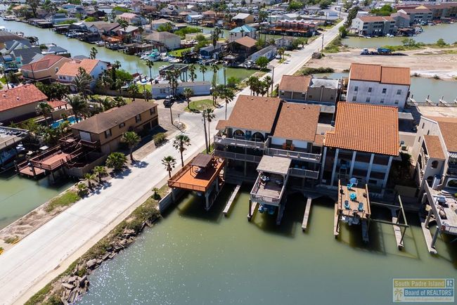 1302 - 1302 Harbor Island Dr, Condo with 2 bedrooms, 2 bathrooms and 1 parking in Port Isabel TX | Image 34