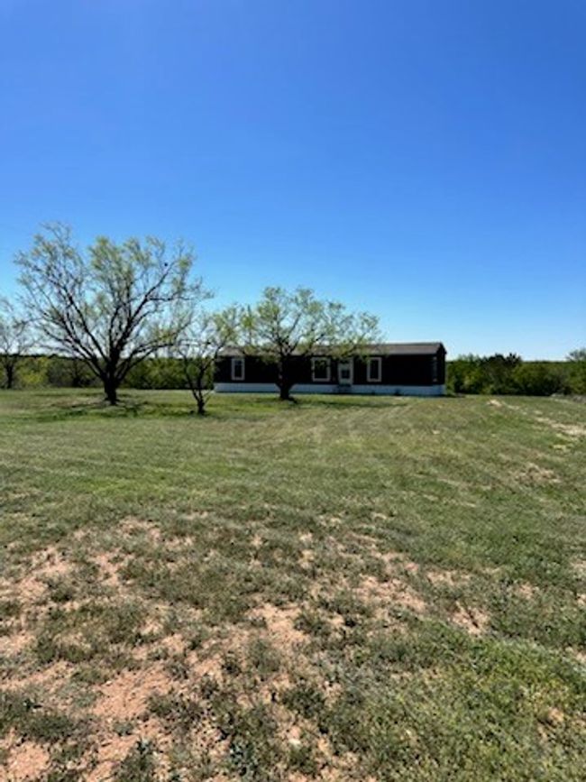 126 Cervenka Rd, House other with 3 bedrooms, 2 bathrooms and null parking in Bronte TX | Image 5
