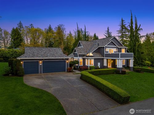 4503 113th Ave Se, Snohomish, WA, 98290-5562 | Card Image