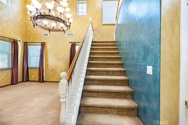 14145 Prairie Creek Pl, House other with 6 bedrooms, 5 bathrooms and 4 parking in Eastvale CA | Image 6