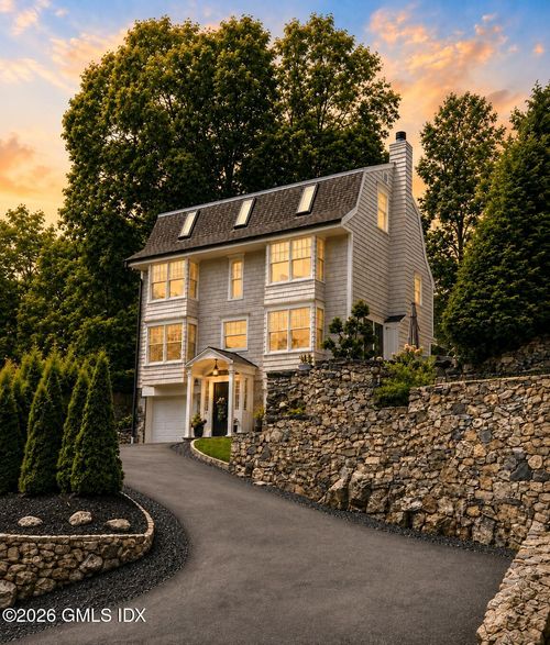 316 Valley Rd, Cos Cob, CT, 06807-1813 | Card Image