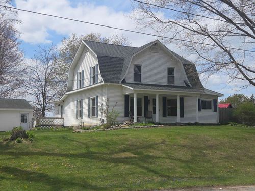 9368 School St, Lake, MI, 48632-9503 | Card Image