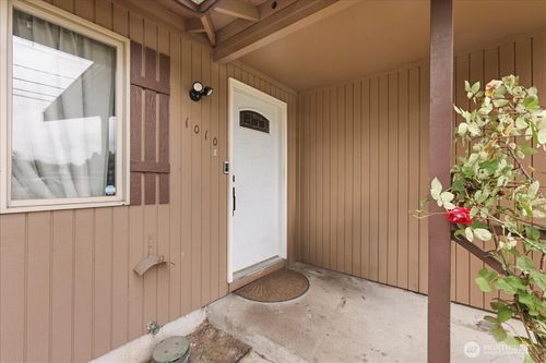 1010 S 88th St, Tacoma, WA, 98444-4448 | Card Image