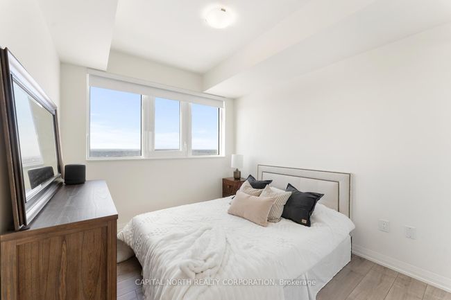 1718 - 9000 Jane St, Condo with 2 bedrooms, 2 bathrooms and 1 parking in Concord ON | Image 22
