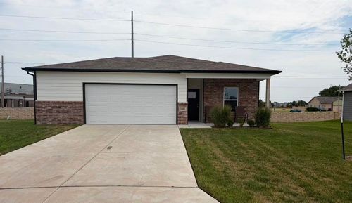 1608 Casey, Newton, KS, 67114 | Card Image