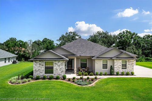 5068 Moss Hammock Trail, Sebring, FL, 33872 | Card Image