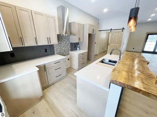 9000 Kalkaska St Nw, Kalkaska, MI, 49646 | Card Image