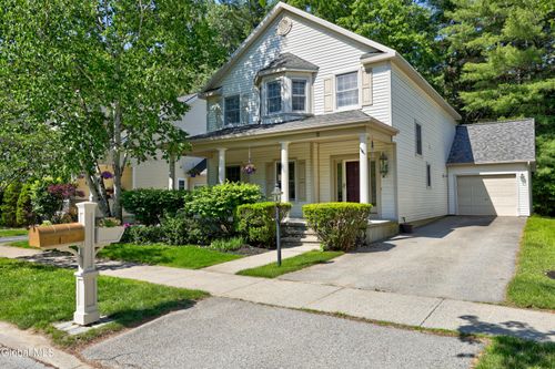 11 Thoroughbred Dr, Saratoga Springs, NY, 12866-5000 | Card Image