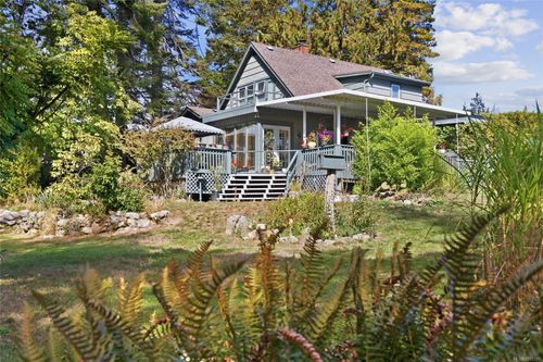 1719 Centennial Ave E, Comox, BC, V9M2W3 | Card Image