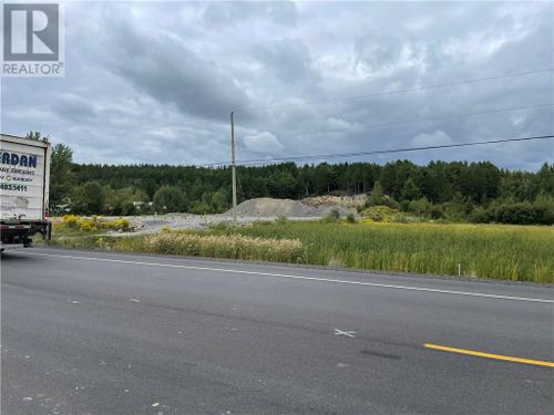 6840 17 Highway, Coniston, ON, P0M1M0 | Card Image