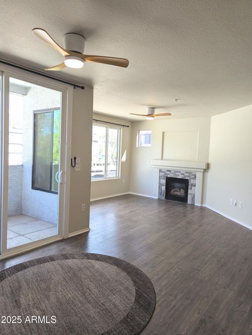 2027-3848 N 3rd Ave, Phoenix, AZ, 85013-3452 | Card Image