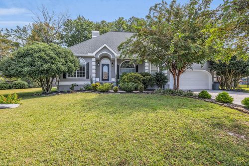 1302 Brookgreen Ln, Ooltewah, TN, 37363-9306 | Card Image