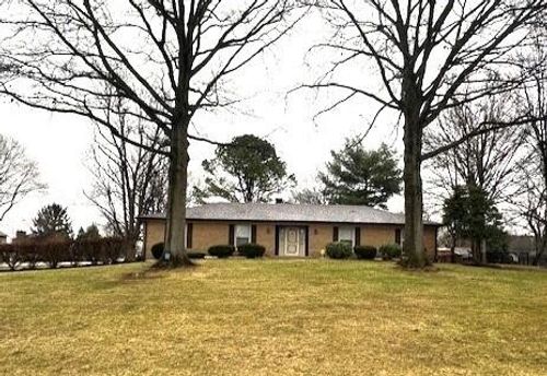 309 Plantation Ln, Frankfort, KY, 40601-8000 | Card Image