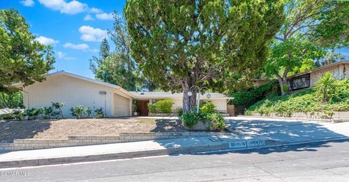 20418 Miranda St, Woodland Hills, CA, 91367-6845 | Card Image