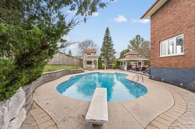 10 Dafoe St, House other with 4 bedrooms, 3 bathrooms and 10 parking in Zephyr ON | Image 4