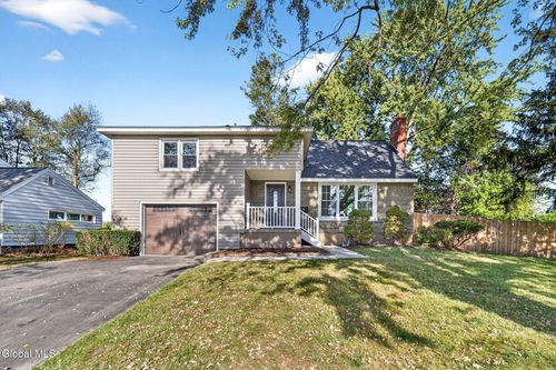 145 Seeley St, Scotia, NY, 12302-1245 | Card Image
