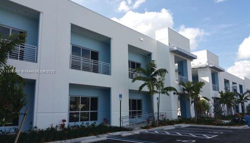 a-1500 Nw 89th Ct, Doral, FL, 33172-2639 | Card Image