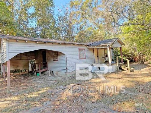 726 Travis St, Brewton, AL, 36426-1679 | Card Image