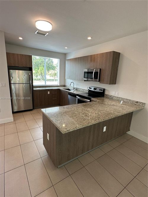 12115-12115 Ne 5th Ave, North Miami, FL, 33161 | Card Image