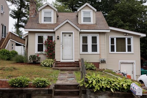 10 Larsen Ln, Billerica, MA, 01862 | Card Image