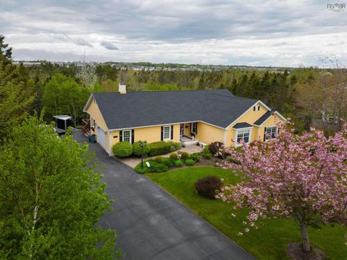 51 Astour Dr, Eastern Passage, NS, B3G1P9 | Card Image