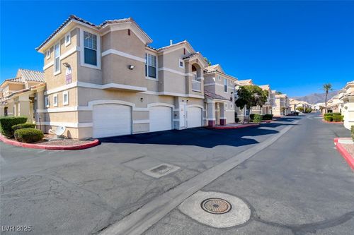 unit-1067-5855 Valley Dr, North Las Vegas, NV, 89031-3631 | Card Image