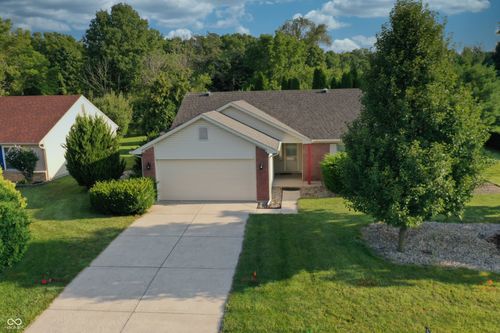 113 E New York St, Fortville, IN, 46040-1073 | Card Image