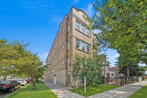 3349 W 21st St, CHICAGO, IL, 60623-3232 | Card Image