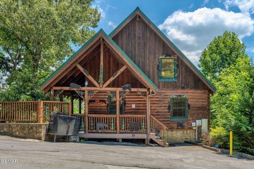 4519 Forest Vista Way, Pigeon Forge, TN, 37863 | Card Image
