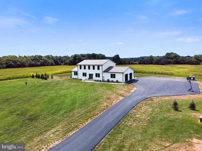 230 Granite Station Road, House other with 5 bedrooms, 2 bathrooms and null parking in GETTYSBURG PA | Image 1