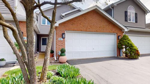 f-8305 Highpoint Cir, Darien, IL, 60561-6607 | Card Image