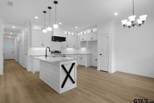 1610 W Barrett, Tyler, TX, 75702 | Card Image