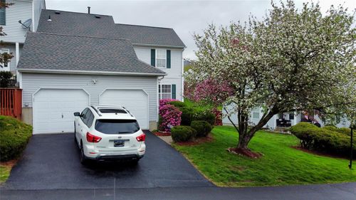 5 Fox Meadow Dr, Highland Mls, NY, 10930-2809 | Card Image